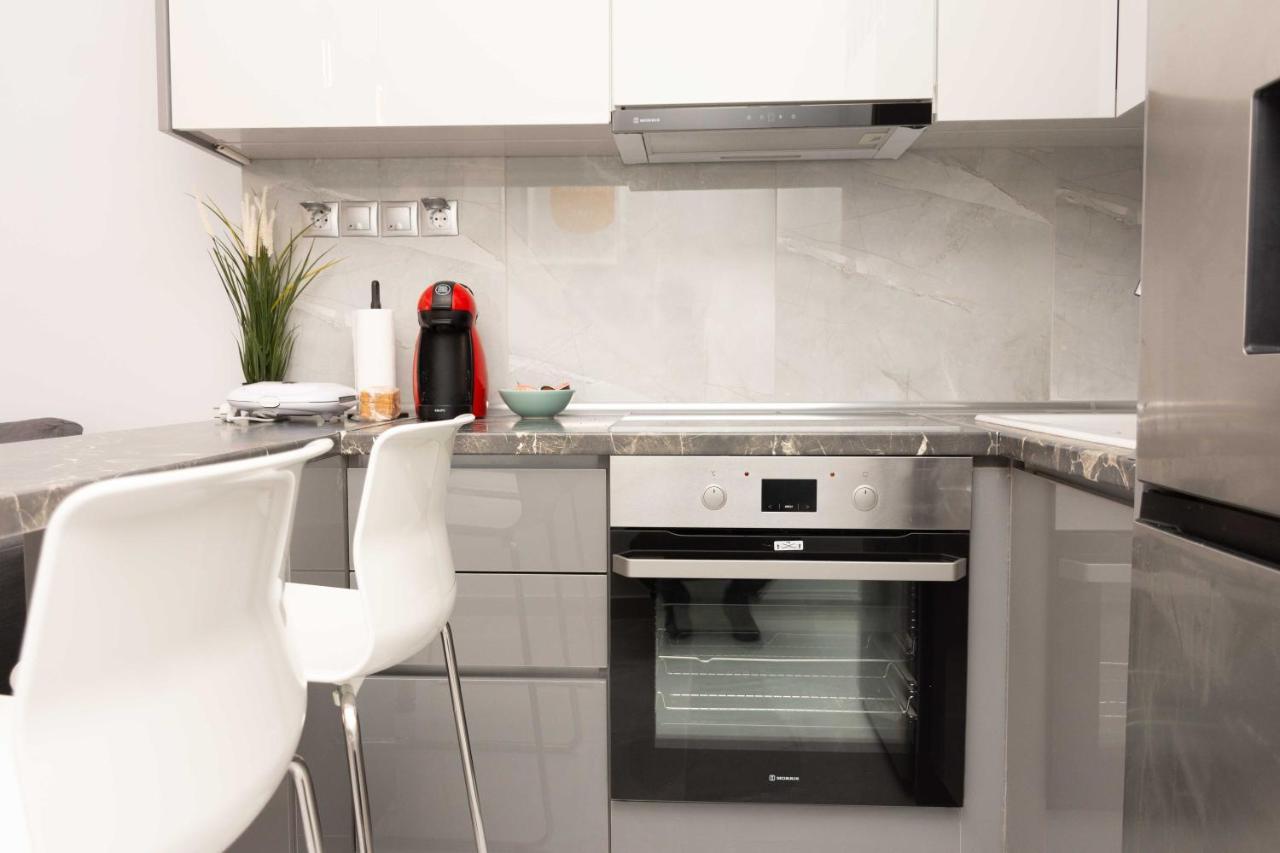 Luxury Apartment In Thessaloniki Centre Bagian luar foto